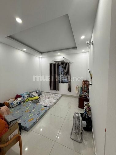 📌HIẾM💥💯Bán nhà đẹp MTNB 12m khu Tên Lửa 4x15m 4 tầng CÁCH AEON 50m