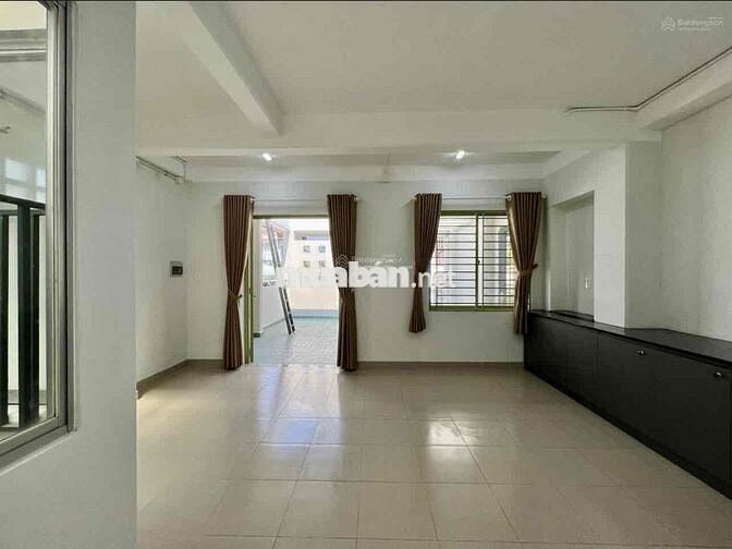 Cho Thuê Chung Cư 2PN 2WC 80m2 Balcon Lớn - Bảo Vệ Nhà Xe Ngay TT Q10