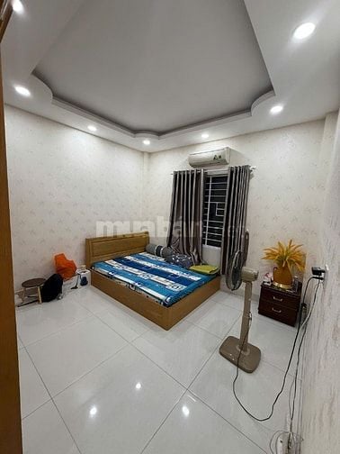 📌HIẾM💥💯Bán nhà đẹp MTNB 12m khu Tên Lửa 4x15m 4 tầng CÁCH AEON 50m