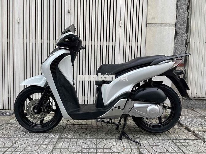 SH 150 Ý hàng 3 cục Trắng đen sporty chính chủ
