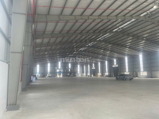 Bán kho xưởng 3.000m2 KCN Đức Hòa , Long An, mới xây đẹp , giá : 27 tỷ