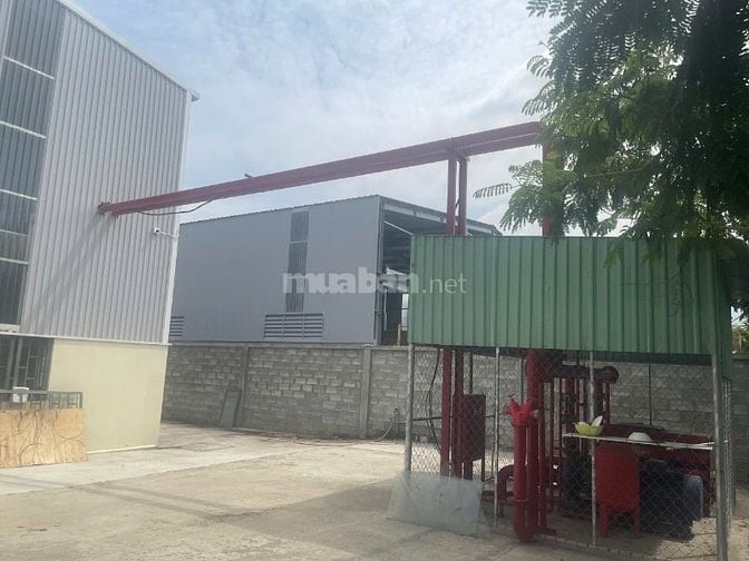 Bán kho xưởng 3.000m2 KCN Đức Hòa , Long An, mới xây đẹp , giá : 27 tỷ