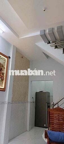 cho thuê nhà mới gần chợ Thiếc