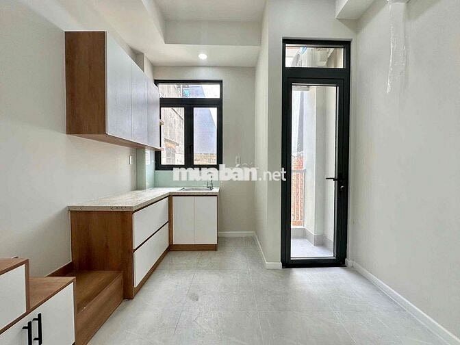 Cho Thuê Căn Hộ Gác Balcon 30m2 Thang Máy Full New Ngay Trung Tâm Q10