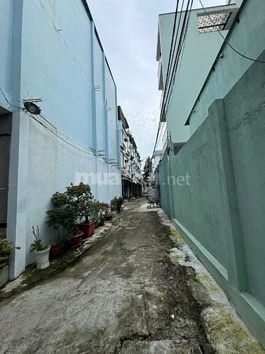 Cần bán căn góc HXH F15 . Kết cấu trệt 2 lầu 4 PN 3 WC chỉ 4,9 tỷ