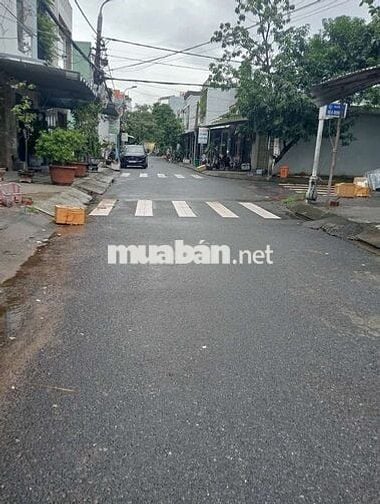 Bán nhà gác lửng đúc – Giáp Văn Cương – sát biển Nguyễn Tất Thành