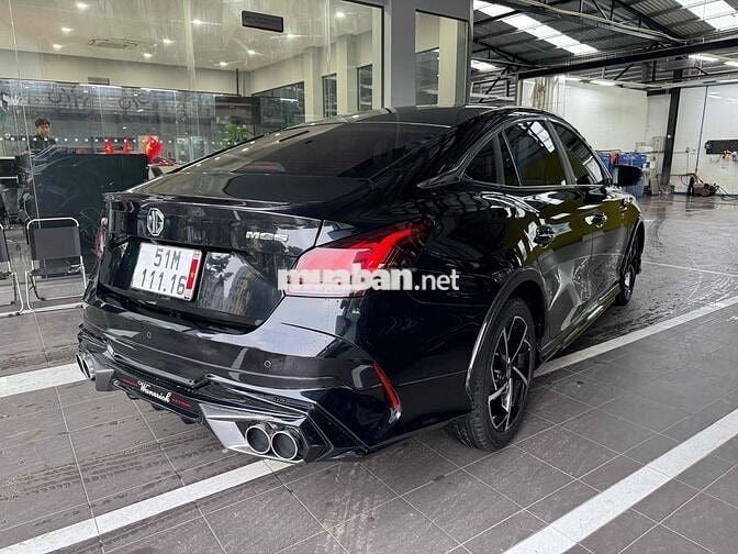 MG MG5 2023 Lux - Bodykit odo 2,4v
