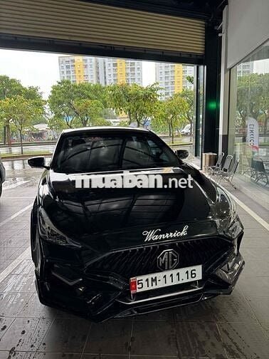 MG MG5 2023 Lux - Bodykit odo 2,4v