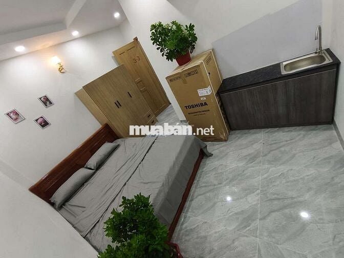 CHÍNHCHỦ CHO THUÊ PHÒNG CAO CẤP 3TR4 THANG MÁY XỊN TÁCH BẾPCỬA SỔ TRỜI