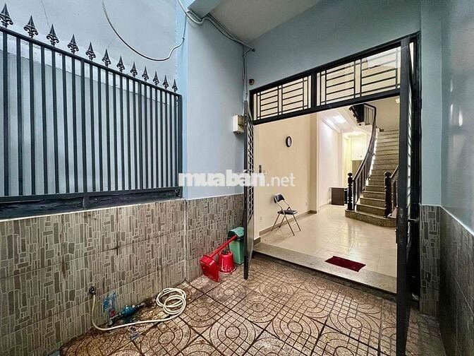 Nhà Nguyên Căn Trệt 3 Lầu ST 7PN 5WC 200m2 Oto Tận Cửa Phù Hợp VP Spa