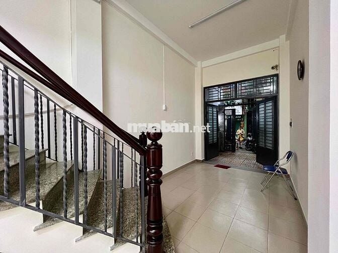 Nhà Nguyên Căn Trệt 3 Lầu ST 7PN 5WC 200m2 Oto Tận Cửa Phù Hợp VP Spa