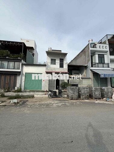 nhà thuê 2d kdc nam hùng vương an lạc bình Tân DT 60m giá 10tr