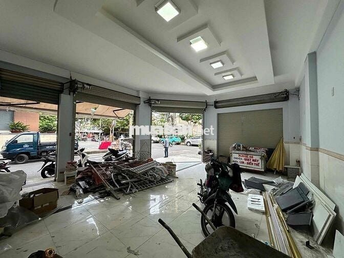 🔥Mặt Bằng Góc 2 Mặt Tiền Tân Phước 4 Phía Là Chung Cư, Quận 10