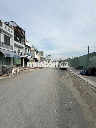 nhà thuê 2d kdc nam hùng vương an lạc bình Tân DT 60m giá 10tr