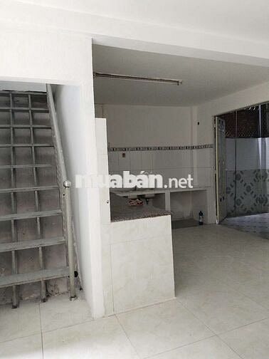 Mặt bằng 6×35 mới keng kinh doanh buôn bán mọi nghề