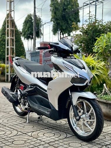 xem xe 273-275 nguyễn văn cừ đăk lăk