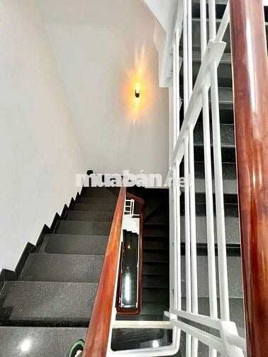 Siêu rẻ 4x14. 1 trệt 2 lầu 4 phòng ngủ