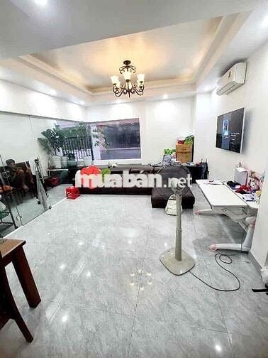 NGAY LẠC LONG QUÂN KHU PHÂN LÔ - NGANG LỚN 6M - 216,6M2 KHÔNG LỘ GIỚI