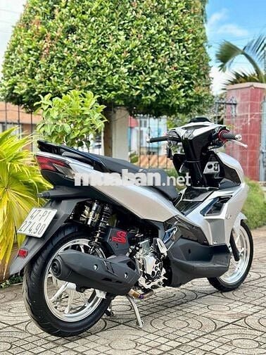 xem xe 273-275 nguyễn văn cừ đăk lăk