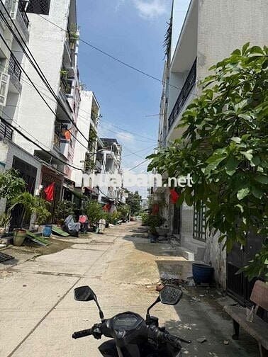 nhà thuê 2d kdc nam hùng vương an lạc bình Tân DT 60m giá 10tr