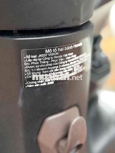 Cần bán VISION 2025 - Chỉ 1.000km