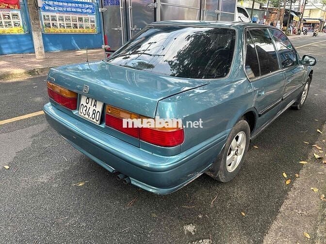 Honda Accord 1993 2.2 MT - 21222 km