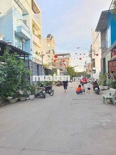 Bán đất full thổ cư thạnh xuân 22 hẻm xe hơi thông quận 12