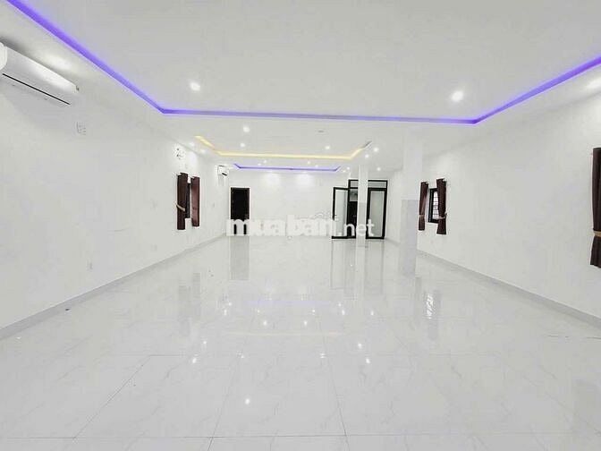 Cho thuê tòa nhà 4 tầng mt Hồ Xuân Hương, Ngũ Hành Sơn