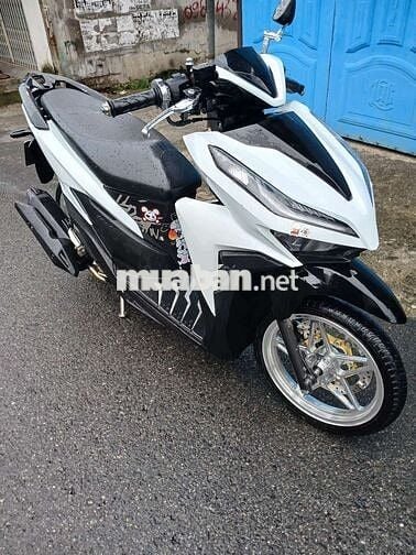 Can ban xe vario 150 nhu hinh hoac giao luu xe kha
