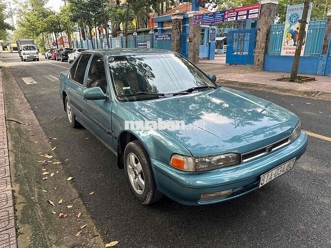Honda Accord 1993 2.2 MT - 21222 km
