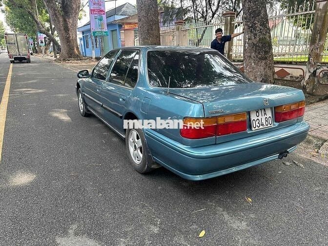 Honda Accord 1993 2.2 MT - 21222 km
