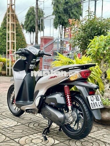 xem xe 273-275 nguyễn văn cừ đăk lăk ***