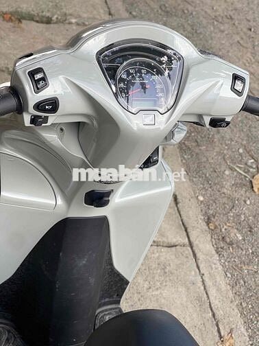 vision 2024 chính chủ bs đẹp đèn led 2 tầng