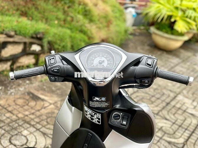 xem xe 273-275 nguyễn văn cừ đăk lăk ***