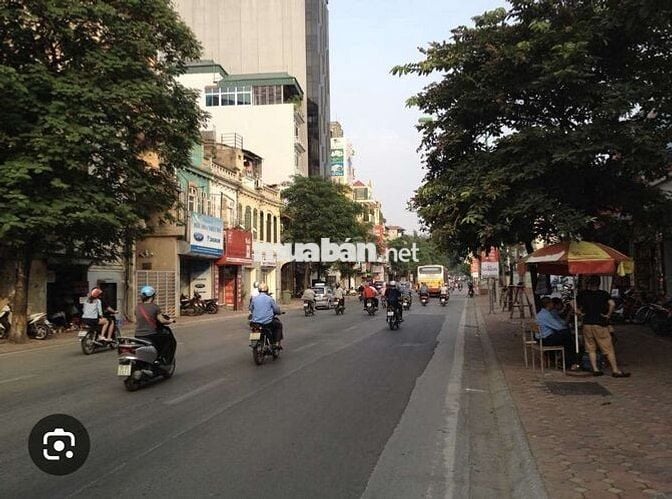 Biệt thự phố Nguyễn Thái Học, kinh doanh mặt phố và Ở