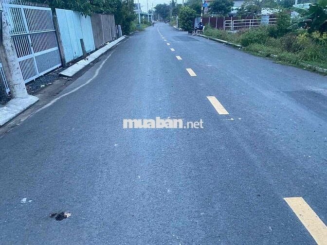 hàng mới toanh mặt tiền nhi bình 9 dt 5x30 giá 2 tỷ 3