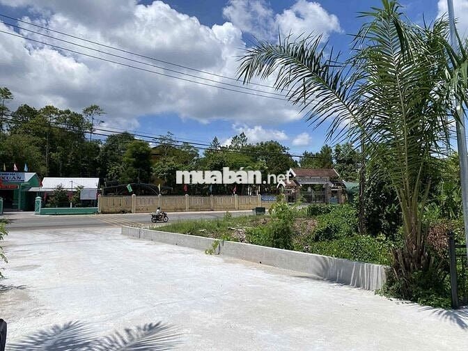 Đất Thuỷ xuân gần trường học, ngay mặt tiền Lê ngô cát
