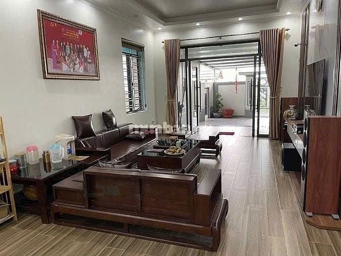 CỰC HOT!!! NHÀ ĐẸP GIÁ TỐT NẰM NGAY TRUNG TÂM TÂN BÌNH LIỀN KỀ SÂN BAY