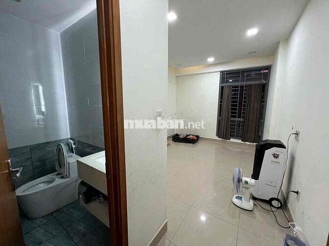 bán nhà khu Bảy Hiền P11 Tân Bình. DT: 3m8 x 12m5 3 tầng giá 6ty2