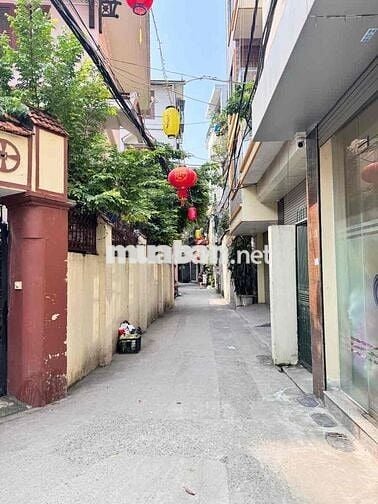 CHÍNH CHỦ BÁN NHÀ LẠC LONG QUÂN – LÔ GÓC 2 THOÁNG