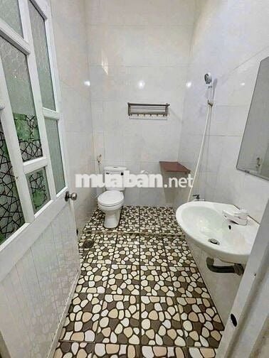CHO THUÊ NHÀ TRỆT LỬNG DTSD 120M2 KDC HƯNG PHÚ 1 2PN GIÁ 6TR/THÁNG