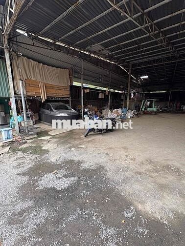 Cho Thuê Kho QL13 900m2 KHÔNG CẤM XE, cách mặt tiền đường QL 30m
