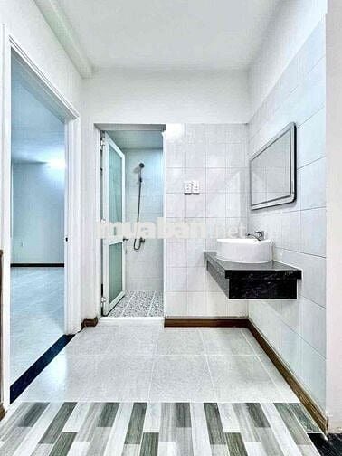 Chính Chủ Bán Chung Cư Bàu Cát 2, Lô A, 69m2 2PN - 2WC