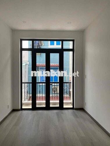 Nhà Nguyên Căn Mới 2PN 3WC Trung Tâm Q4 25m2 Nội Thất Đẹp Ở Ngay