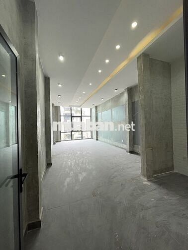 Cho thuê nguyên căn  - Nhà phố Đường Trịnh Văn Cấn