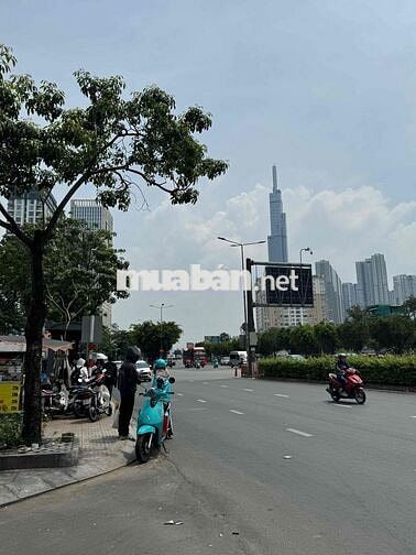 CHDV KẾ BÊN TRƯỜNG HUTECH. GẦN 100M2. NGANG 5,5M. HXH SÁT MT. 170TR/M