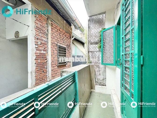 PHÒNG MỚI, BAN CÔNG 5tr5, cửa sổ 4tr Q1.