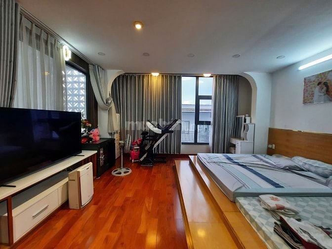 🔥💯Nhà đẹp đường Xe Hơi 6,4x13,5m 4 tầng 4PN SÁT MT BÀ HOM, CHỢ P/LÂM