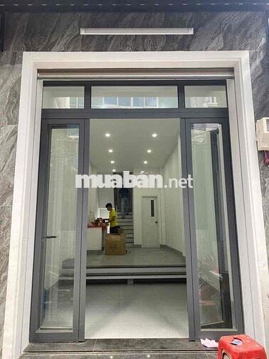 Nhà Nguyên Căn Mới 2PN 3WC Trung Tâm Q4 25m2 Nội Thất Đẹp Ở Ngay