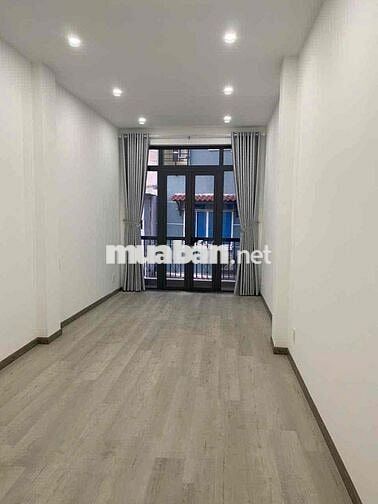 Nhà Nguyên Căn Mới 2PN 3WC Trung Tâm Q4 25m2 Nội Thất Đẹp Ở Ngay